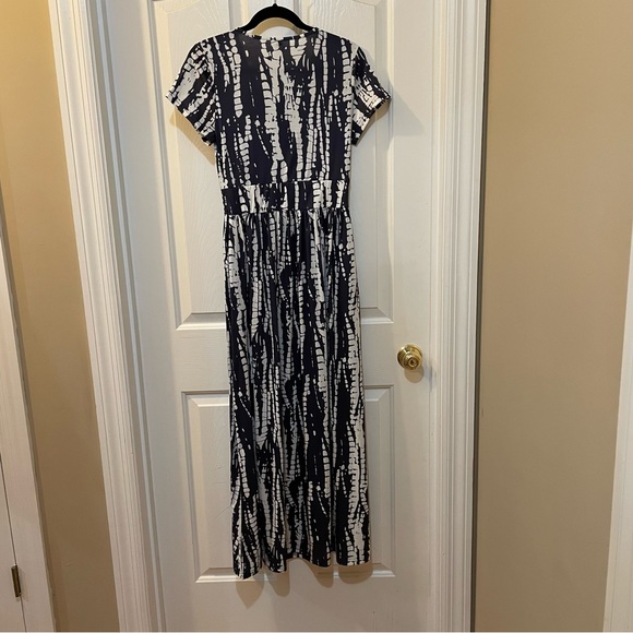 ⚡️Womens' V-Neck Maxi Dress size M - Picture 2 of 4